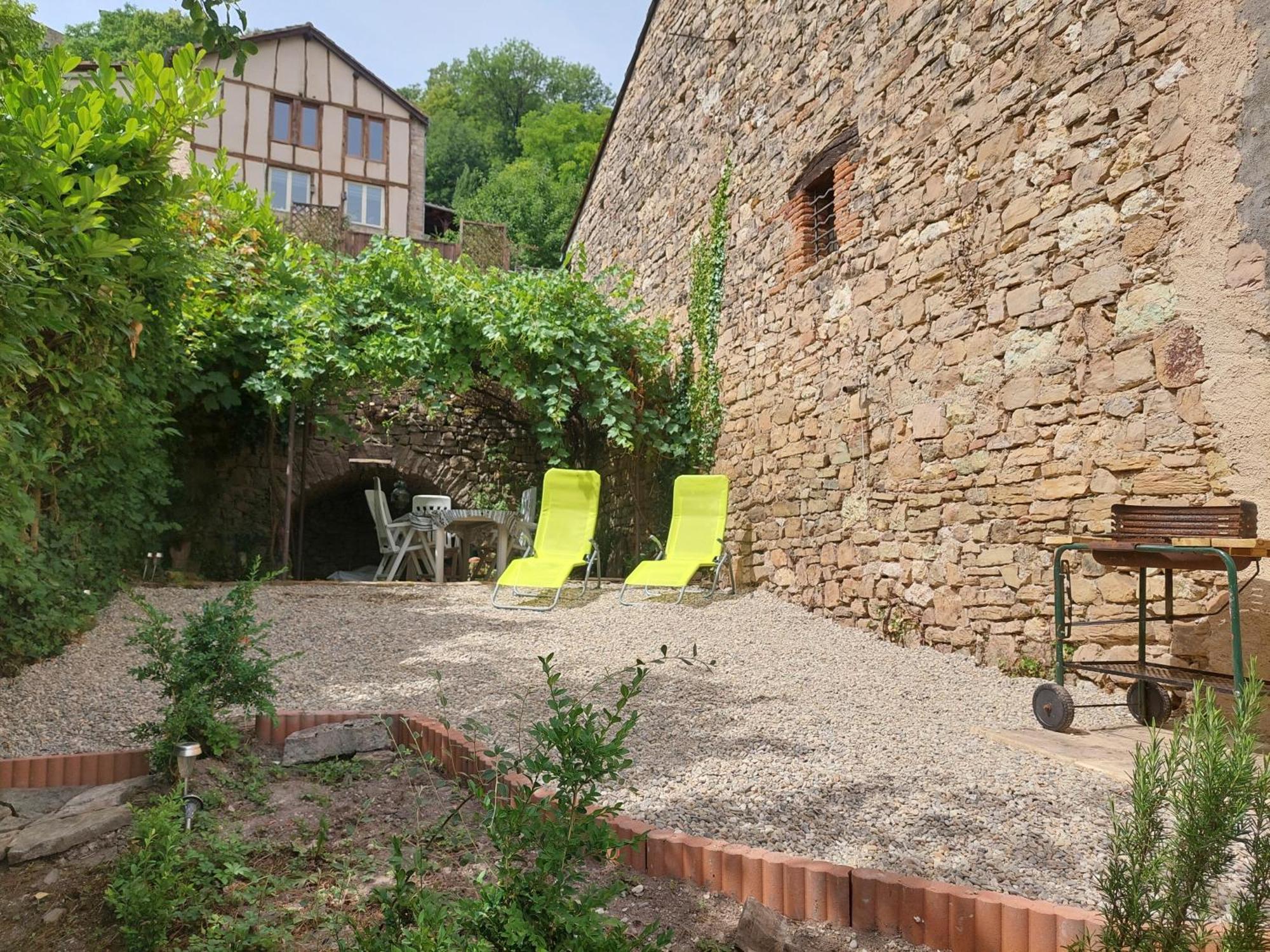Maison Atypique A Cordes-Sur-Ciel 2 Chambres Oda fotoğraf